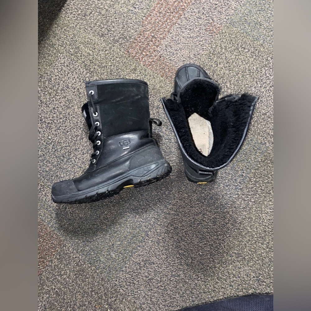 UGG Men’s Black Butte Boots